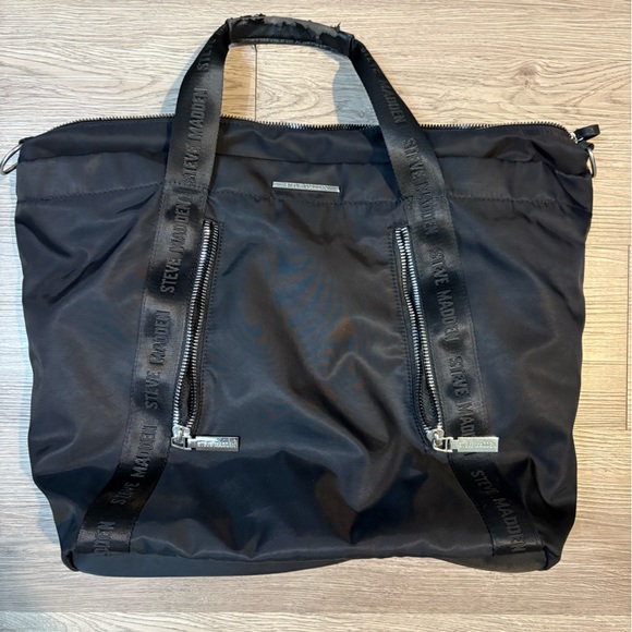 Steve Madden Black Tote Bag - Picture 1 of 7